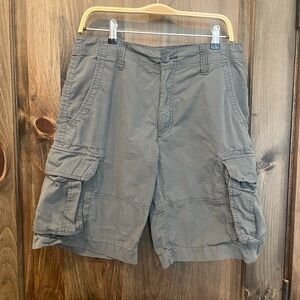 Magellan Outdoors Men's Charcoal Cargo Shorts